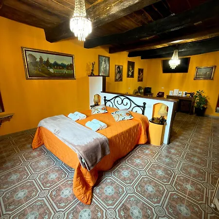 Casa Del Ghetto *